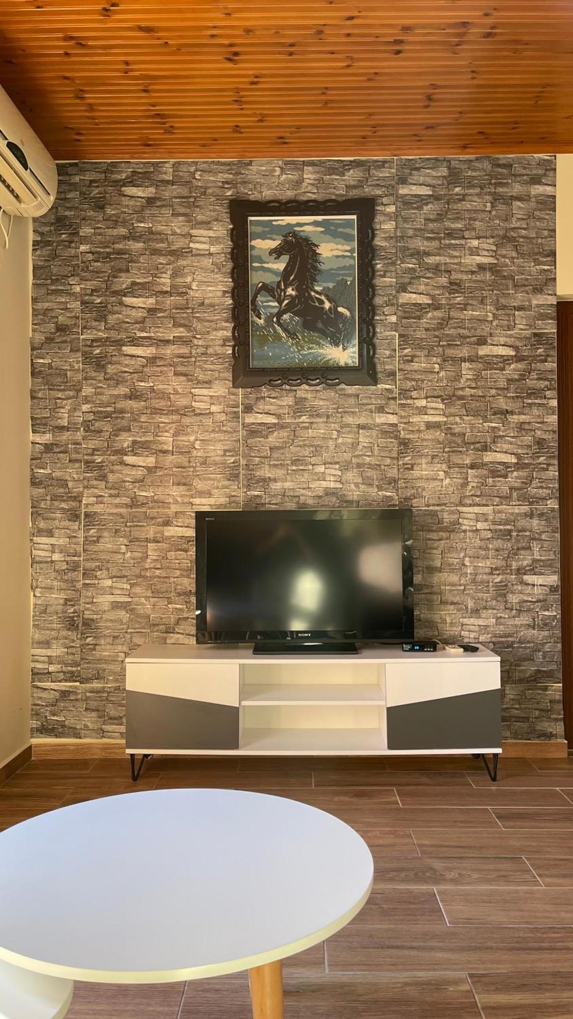 סרנדה July Seaview Apartments מראה חיצוני תמונה