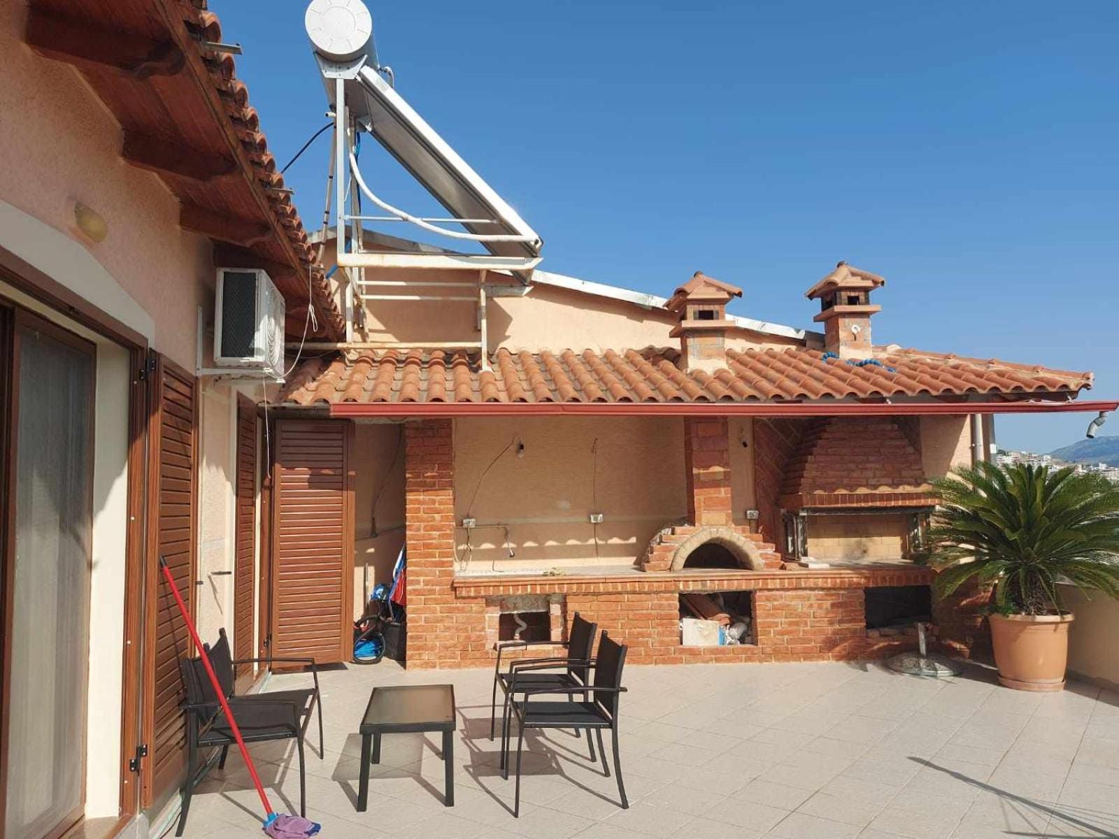סרנדה July Seaview Apartments מראה חיצוני תמונה