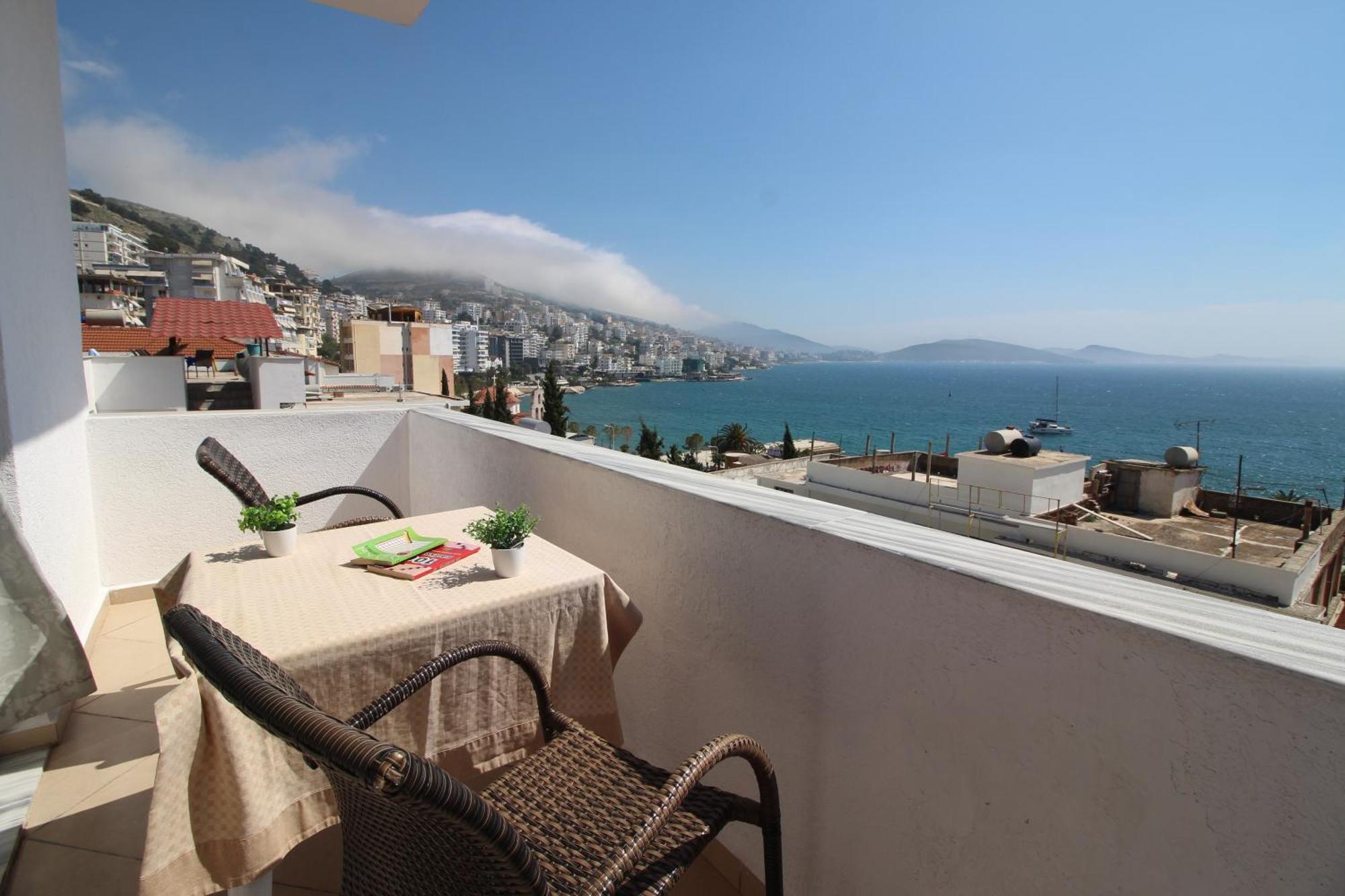 סרנדה July Seaview Apartments מראה חיצוני תמונה