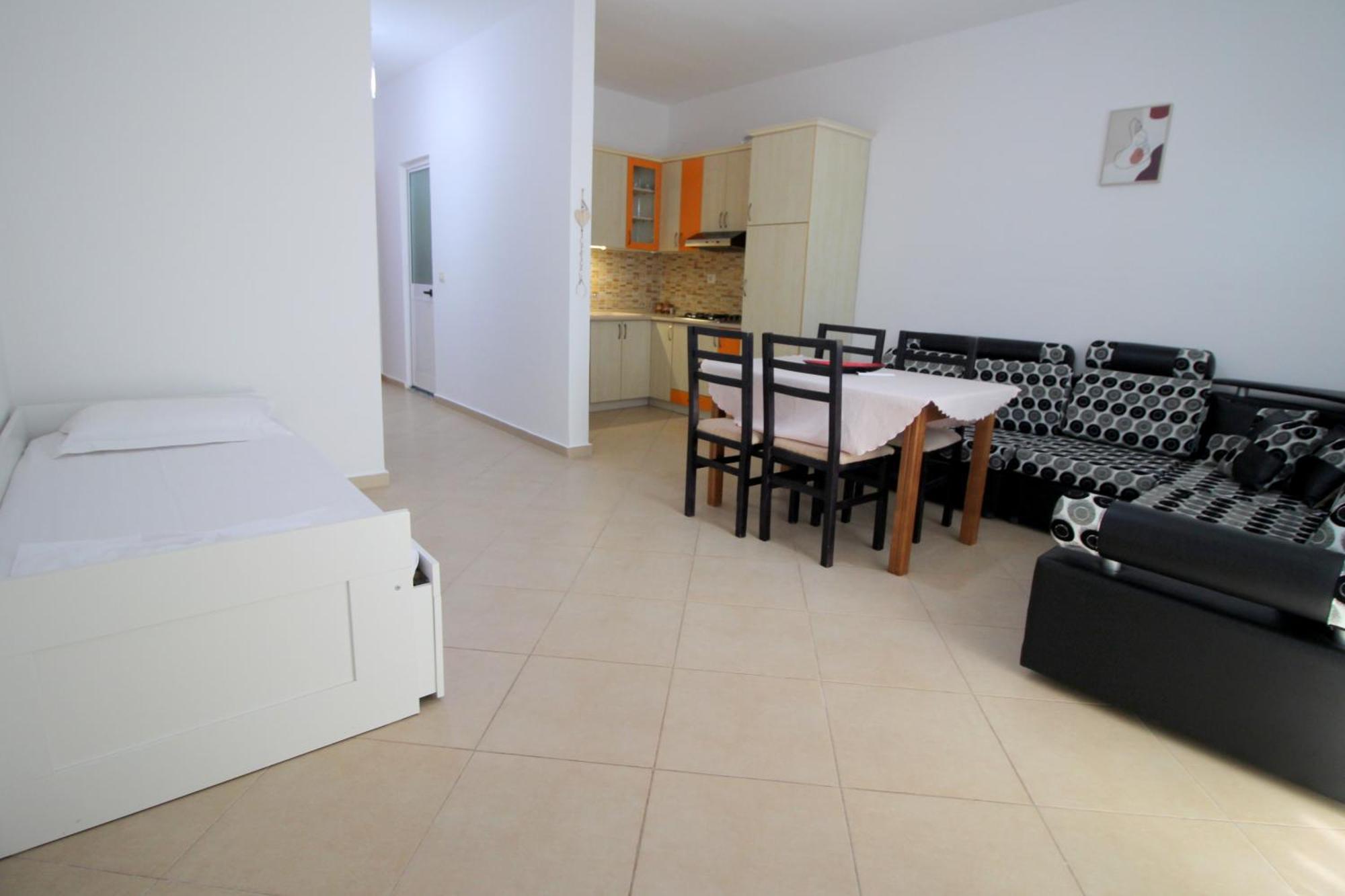 סרנדה July Seaview Apartments מראה חיצוני תמונה