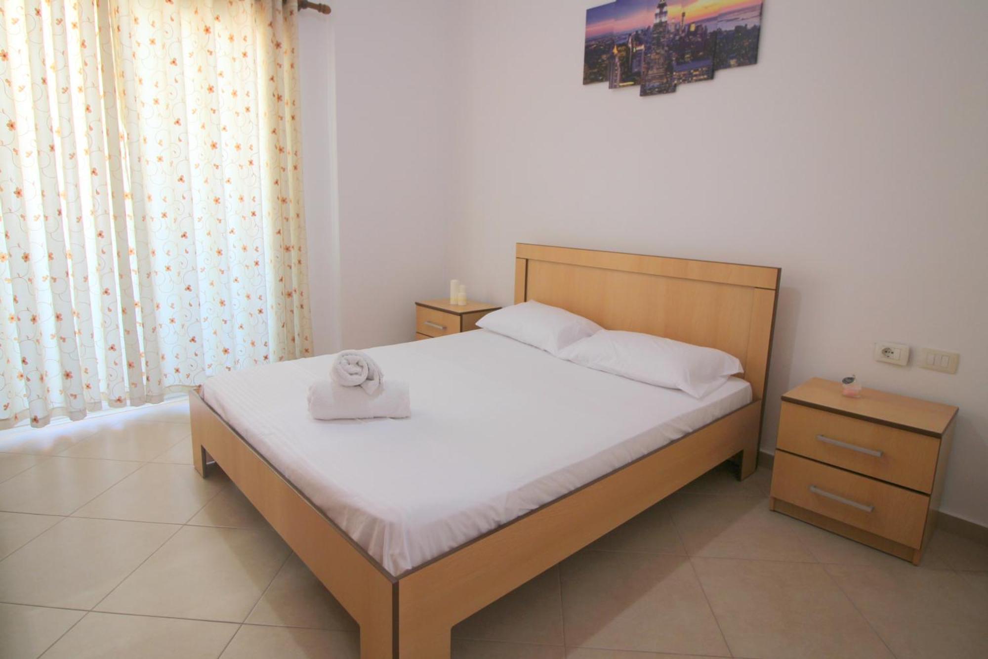 סרנדה July Seaview Apartments מראה חיצוני תמונה