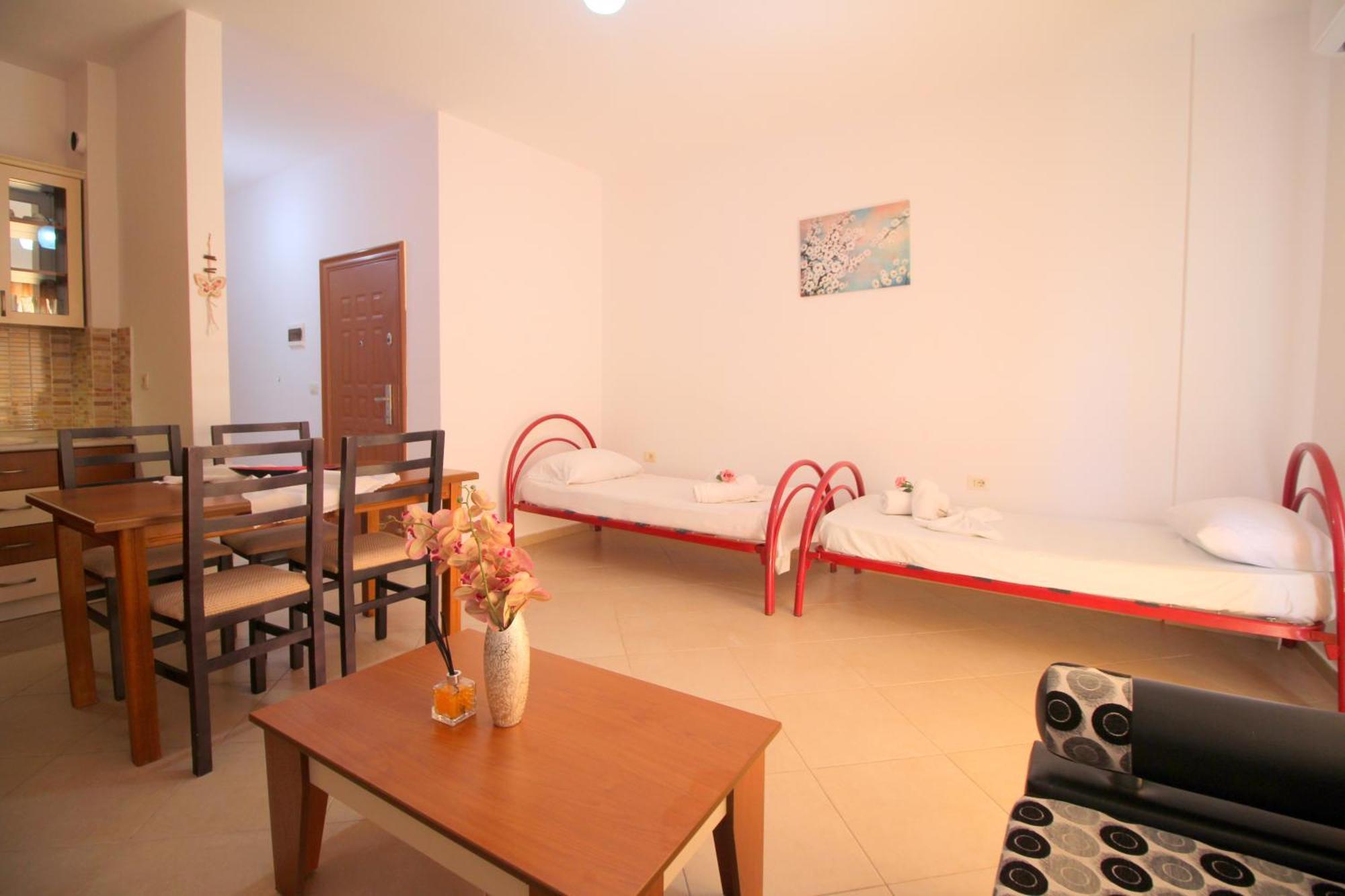 סרנדה July Seaview Apartments מראה חיצוני תמונה